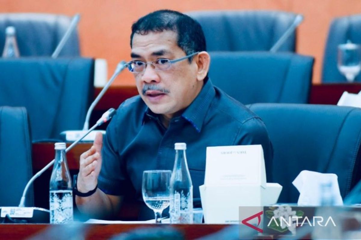 Anggota DPR Bela QRIS & GPN: Tolak Penghapusan Sistem Pembayaran