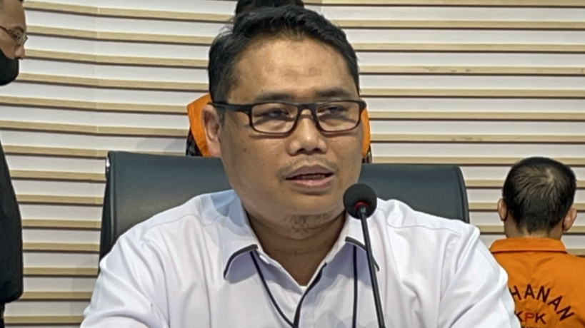 KPK Tetapkan Budi Karya Tersangka Suap Kereta Sulawesi